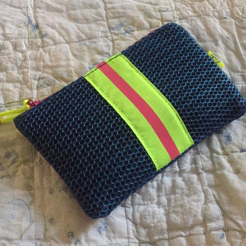 Sporty Ipsy Bag, Super Cute Never Used